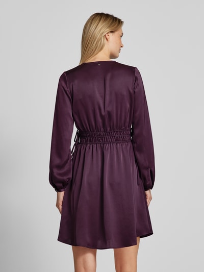 BOSS Orange Knielangees Kleid mit V-Ausschnitt Modell 'DANNYS' Aubergine 5