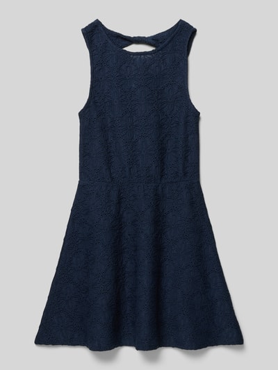 Produktfoto, Tailliertes Freizeitkleid mit Lochstickmuster od s.Oliver RED LABEL, efekt: jednolity kolor, taliowany krój, okrągły dekolt, wyhaftowany wzór, szerokie ramiączka, dekolt na plecach z wycięciem, tekstura haftowana