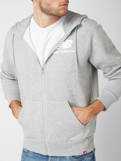 New Balance Sweatjacke mit Logo-Print Mittelgrau 4