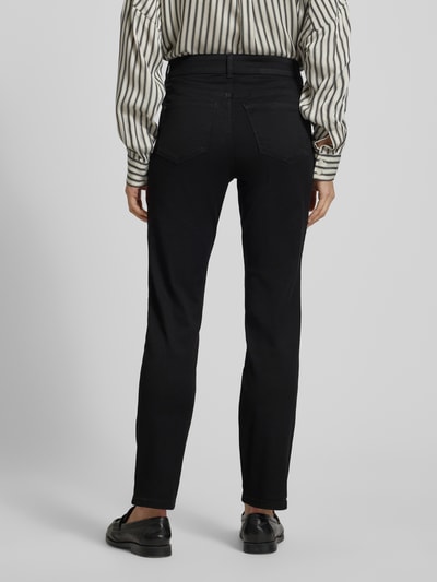 Vrouwenmodel draagt Slim Fit Jeans im 5-Pocket-Design van Christian Berg Woman, zwart, katoenmix met stretch, unicolor, volledige achteraanzicht.
