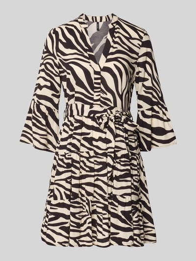 Produktfoto, Tailliertes Tunikakleid aus reiner viscose Modell 'MELBA' van Vero Moda, all-over motief, getailleerd, minilengte, V-hals, trompetmouwen, volantzoom, materiaal: zuiver viscose