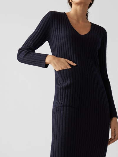 Lisa Yang Strickkleid mit V-Ausschnitt Marineblau 6