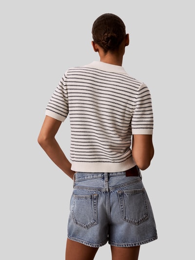 Calvin Klein Jeans Regular Fit Poloshirt aus Baumwoll-Mix in Strick-Optik Beige 5