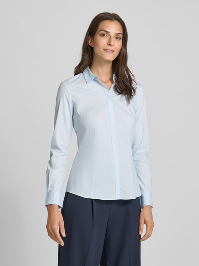 Christian Berg Woman Selection Slim fit overhemdblouse met blinde knoopsluiting Lichtblauw - 4