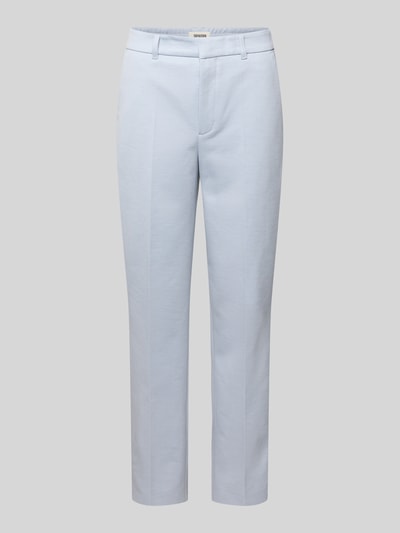 Produktfoto, spodnie z kantami i kieszeniami z tyłu model 'SEARCH' od Drykorn, mieszanka materiałów z dodatkiem wiskozy, krój slim fit, szerokość w rozmiarze 27/34: 68 cm, długość wewnętrzna nogawki w rozmiarze 27/34: 28 cm, jasnoniebieskie, gładka tekstura