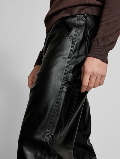 Carhartt Work In Progress Baggy Fit Hose mit seitlichen Eingrifftaschen und Viskose-Anteil Black 3