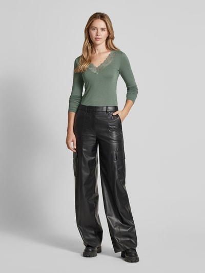 Vero Moda Langarm Top mit Spitzenbesatz Modell 'ROSA' Schilf 1