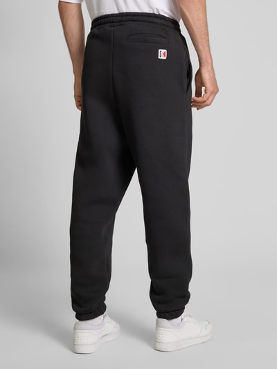 KARL KANI Regular fit sweatpants met logostitching, model 'Signature' Zwart - 5