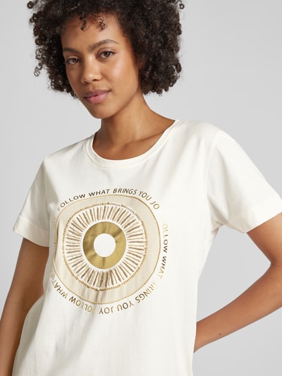MOS MOSH T-shirt z obszyciem cekinami i ozdobnymi kamieniami model ‘Nori’ Piaskowy 3