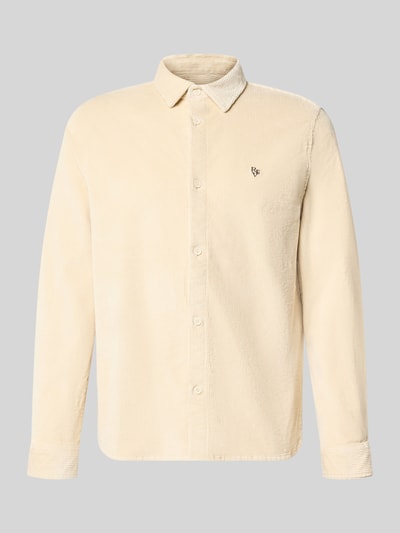 Produktfoto, Slim Fit Cordhemd aus Baumwoll-Mix von REVIEW in Beige mit Ripp-Optik, Kentkragen und Logo-Prägung, frontale Ansicht