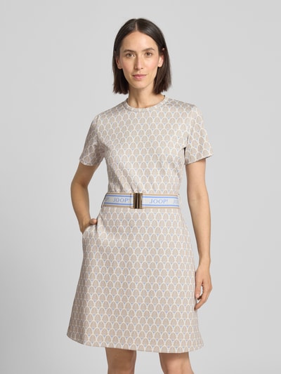 JOOP! Knielanges T-Shirt-Kleid mit Gürtel Modell 'TRISH' Offwhite 4