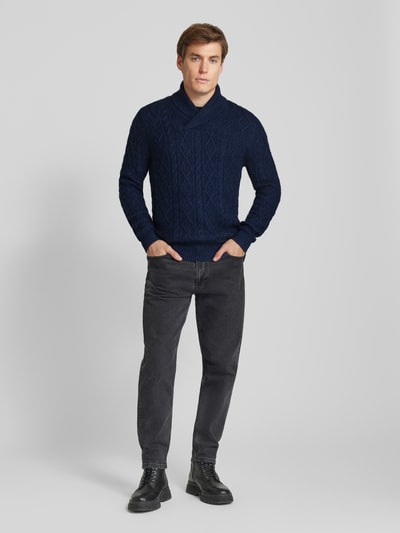 s.Oliver RED LABEL Regular Fit Schalkragenpullover aus Woll-Mix mit Zopfmuster Dunkelblau 1