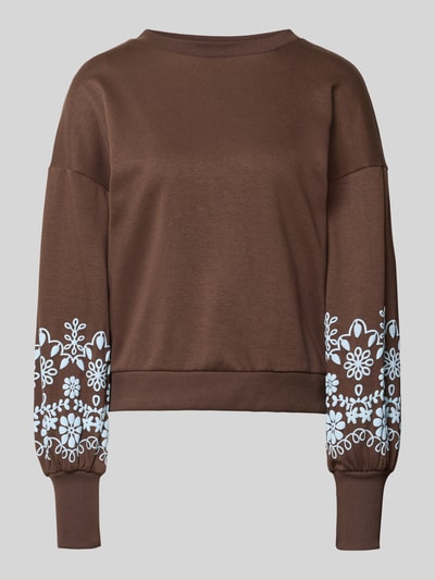 Produktfoto, braunes Relaxed Fit Sweatshirt aus reiner Baumwoll-Mix Modell 'BROOKE' von ONLY mit weißen Blumenmustern auf den Ärmeln, Damen Sweatshirt von ONLY