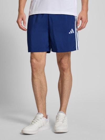 adidas Sportswear Shorts mit Label-Stitching und elastischem Bund Dunkelblau 4