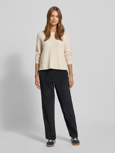 ZABAIONE Spodnie materiałowe o rozkloszowanym kroju z imitacji sztruksu model ‘Magdalene’ Czarny 1