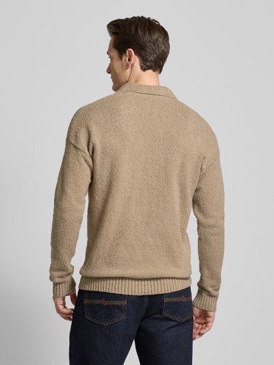 Drykorn Strickpullover mit gerippten Abschlüssen Modell 'RUSTINO' Mittelbraun 5