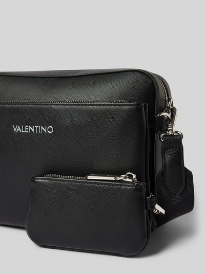 VALENTINO BAGS Crossbody Bag mit Label-Applikation Black 2