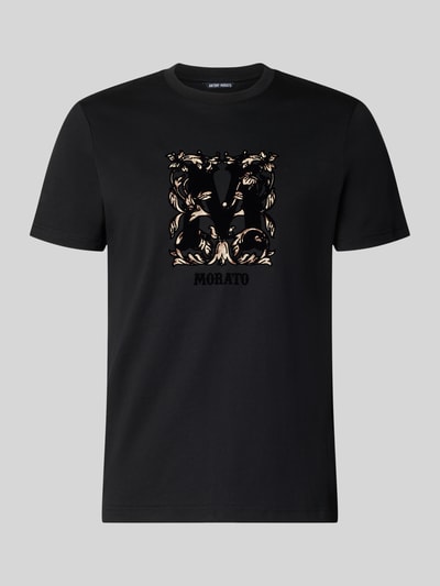 Produktfoto, Regular Fit T-Shirt aus reiner Baumwolle von Antony Morato w kolorze czarnym, nadruk z logo, okrągły dekolt, Długość tyłu w rozmiarze M: 70 cm
