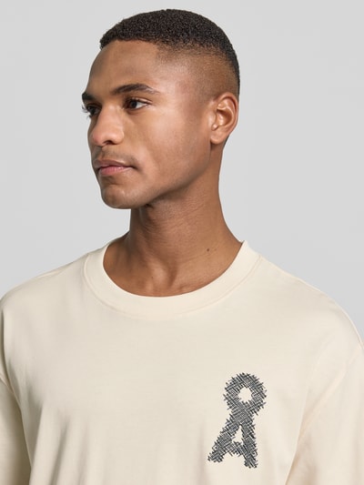 Armedangels Oversized T-Shirt aus Bio-Baumwolle Modell 'AADRU' Offwhite 3