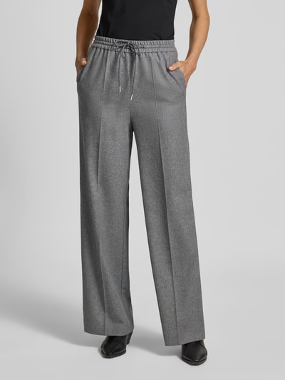 BOSS Spodnie materiałowe z szerokimi nogawkami z mieszanki wełny i lyocellu model ‘TAVITE’ Jasnoszary 4
