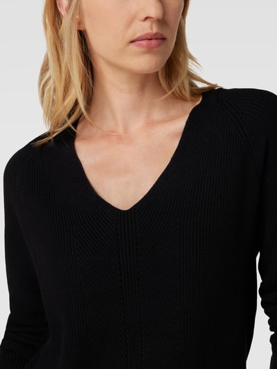 s.Oliver RED LABEL Strickpullover mit V-Ausschnitt Black 3