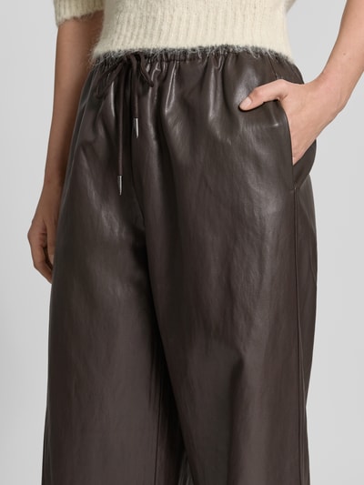 ONLY Regular Fit mit elastischem Bund Modell 'MINI' Dunkelbraun 3