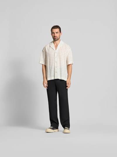 Nanushka Stoffhose mit elastischem Bund Black 1