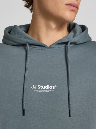 Jack & Jones Bluza z kapturem i nadrukiem z logo model ‘SOHO’ Szaroniebieski 3