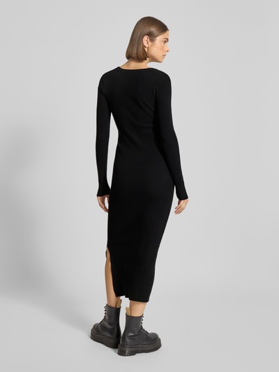 Pieces Figurbetontes Strickkleid aus geripptem Viskose-Mix Modell 'MIRA' BLACK 5