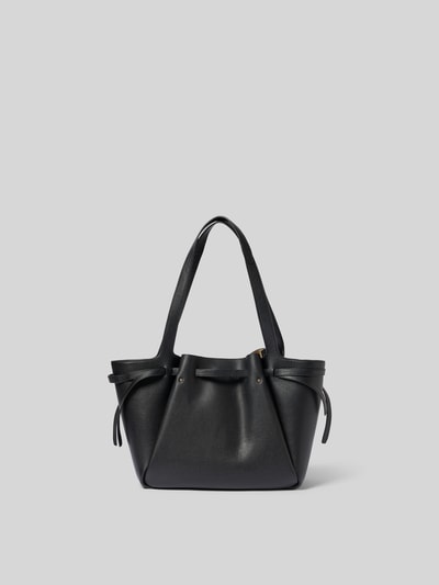 Produktfoto, Handtasche mit Logo-Detail von Tory Burch aus schwarzem Material mit Strukturmuster, Magnetverschluss, Innenfach mit Reißverschluss, schmale Schulterriemen, Maße 37 cm Breite, 27 cm Länge, 17 cm Tiefe