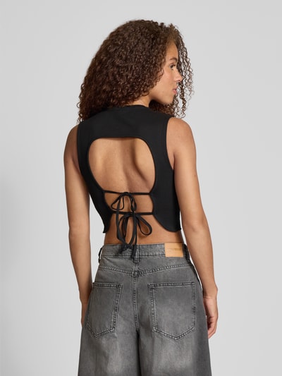 Only Top krótki o kroju slim fit z mieszanki bawełny model ‘VELA’ Czarny 5