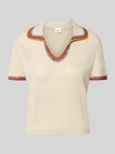 Produktfoto, T-Shirt in Strick-Optik mit Kontrastkante von Stefanel, Damen T-Shirt aus Flachs-Mix mit Baumwoll-Anteil, Straight Fit, Polokragen, cremefarben mit bunten Kontrastdetails, Rückenlänge 49 cm bei Größe S.
