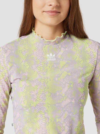 adidas Originals Cropped Longsleeve mit Logo-Patch Rosa 3