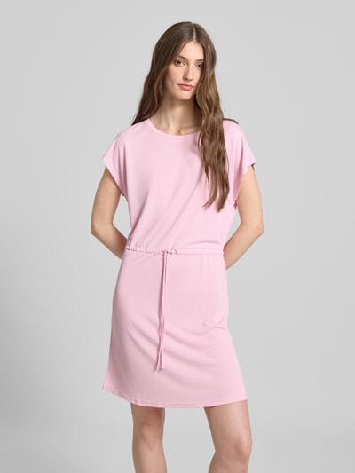Only Getailleerde knielange jurk van viscosemix, model 'HANNAH' Roze - 4