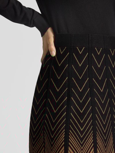 Apricot Minirock aus Viskose-Mix mit elastischem Bund Black 3