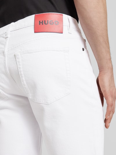 HUGO Szorty jeansowe o kroju tapered fit z detalami z logo Biały 3
