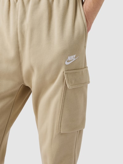 Nike Sweatpants mit Pattentaschen Sand 3