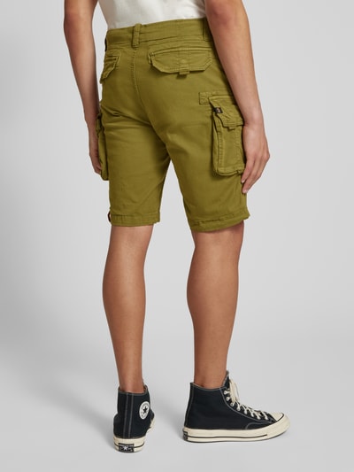 Alpha Industries Regular Fit Cargoshorts mit Label-Stitching Modell 'CREW SHORT' Oliv 5