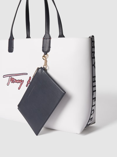 Tommy Hilfiger Shopper mit Label-Prägung Weiss 3