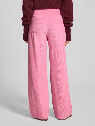 LOLLYS LAUNDRY Wide Leg Cordhose mit Eingriff- und Gesäßtaschen Modell 'Florida' Pink 5
