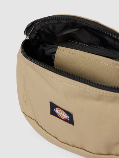 Dickies Bauchtasche mit Label-Patch Khaki 5