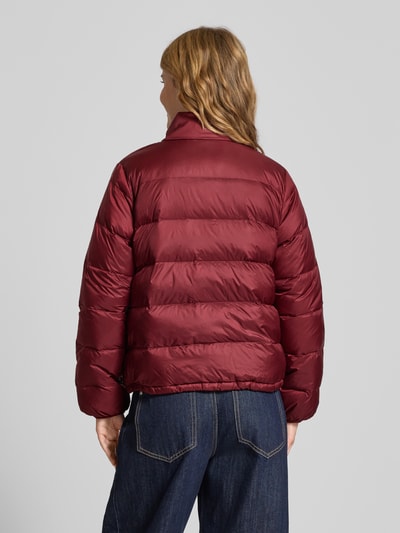 Levi's® Kurtka puchowa o kroju regular fit z detalem z logo model ‘POLLY’ Wiśniowy 5