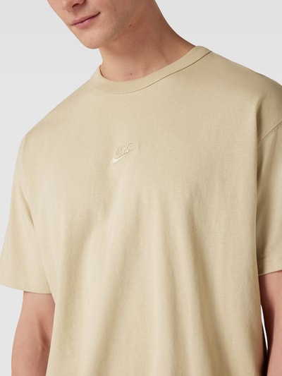 Nike T-shirt z wyhaftowanym logo Beżowy 3