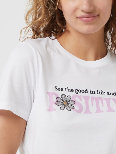 Only T-Shirt mit Message-Stickerei Modell 'Kita' Weiss 3