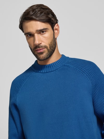 Selected Homme Sweter z dzianiny o kroju regular fit z czystej bawełny model ‘DERECK’ Królewski niebieski 3