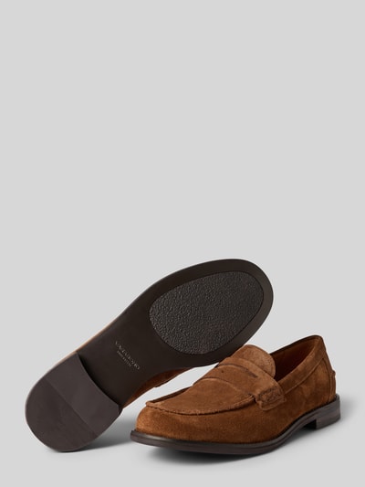Produktfoto, Loafer aus echtem Rindsleder Modell 'STEVEN' von Vagabond, braunes Wildleder, sichtbare Nähte, glatte dunkle Sohle, Herren Loafer von Vagabond