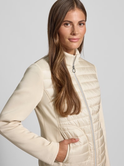 Betty Barclay Slim fit jack met gewatteerd detail, model 'August' Beige - 3