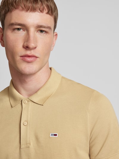 Tommy Jeans Slim Fit Poloshirt mit Logo-Stitching Beige 3