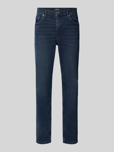 Productfoto, donkerblauwe tapered jeans met zichtbare stiksels en rechte pijpen, Tapered Fit Jeans aus Baumwoll-Lyocell-Mix Modell 'AARJO TARPA' van ARMEDANGELS, heren tapered fit jeans.
