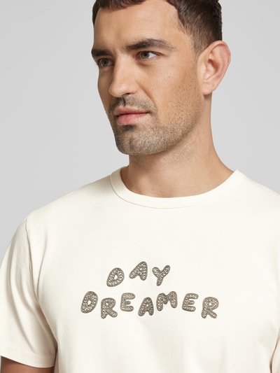Forét T-Shirt mit Label-Detail Modell 'DREAM' Offwhite 3